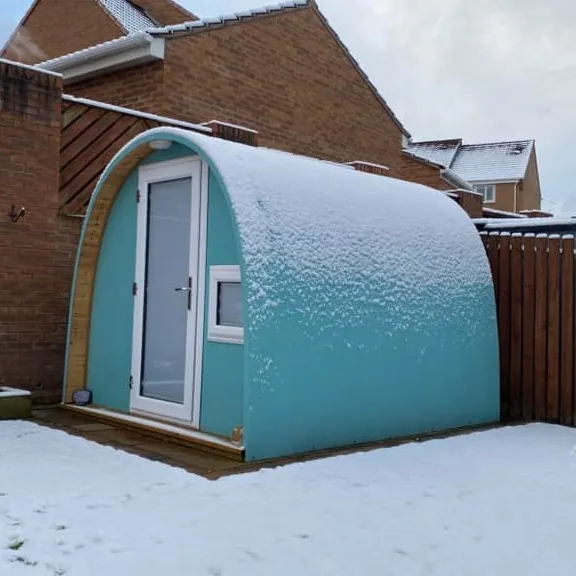 hully-pod-snow