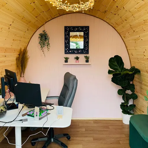 medium garden room inside