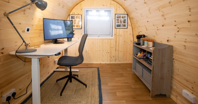 Do office Pods come with electricity?